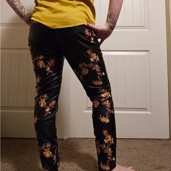 Embroidered Faux Leather Skinny Pants - Picture 2 of 2